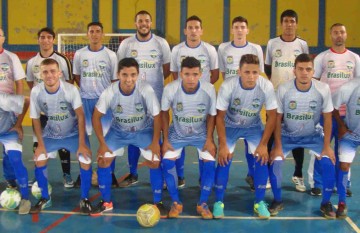Araguari - Ian, Palonni, Fachinelli, João Victor, Yohannes, Reniton, Ronnayan, Mateuzinho, Gleydson, Gudi, Ailton Machado e o técnico Gilmar.
